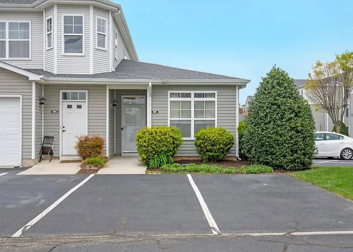 Charming Lewes-Rehoboth Retreat, Pet Friendly